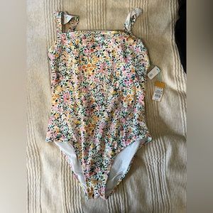 One piece swimsuit
